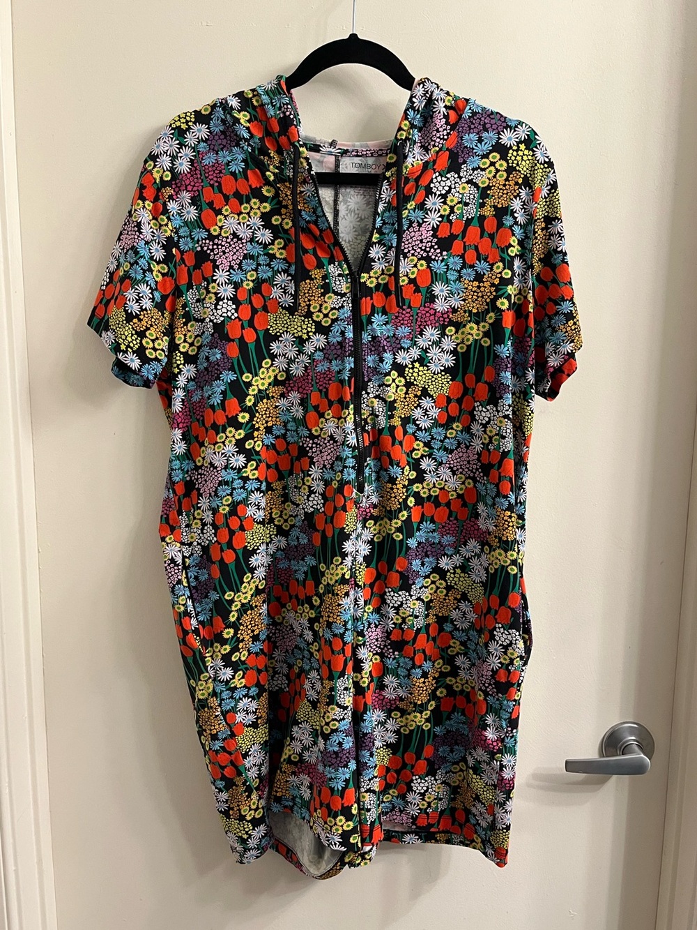 TomboyX Floral Short Sleeve Hooded Romper Size Medium
